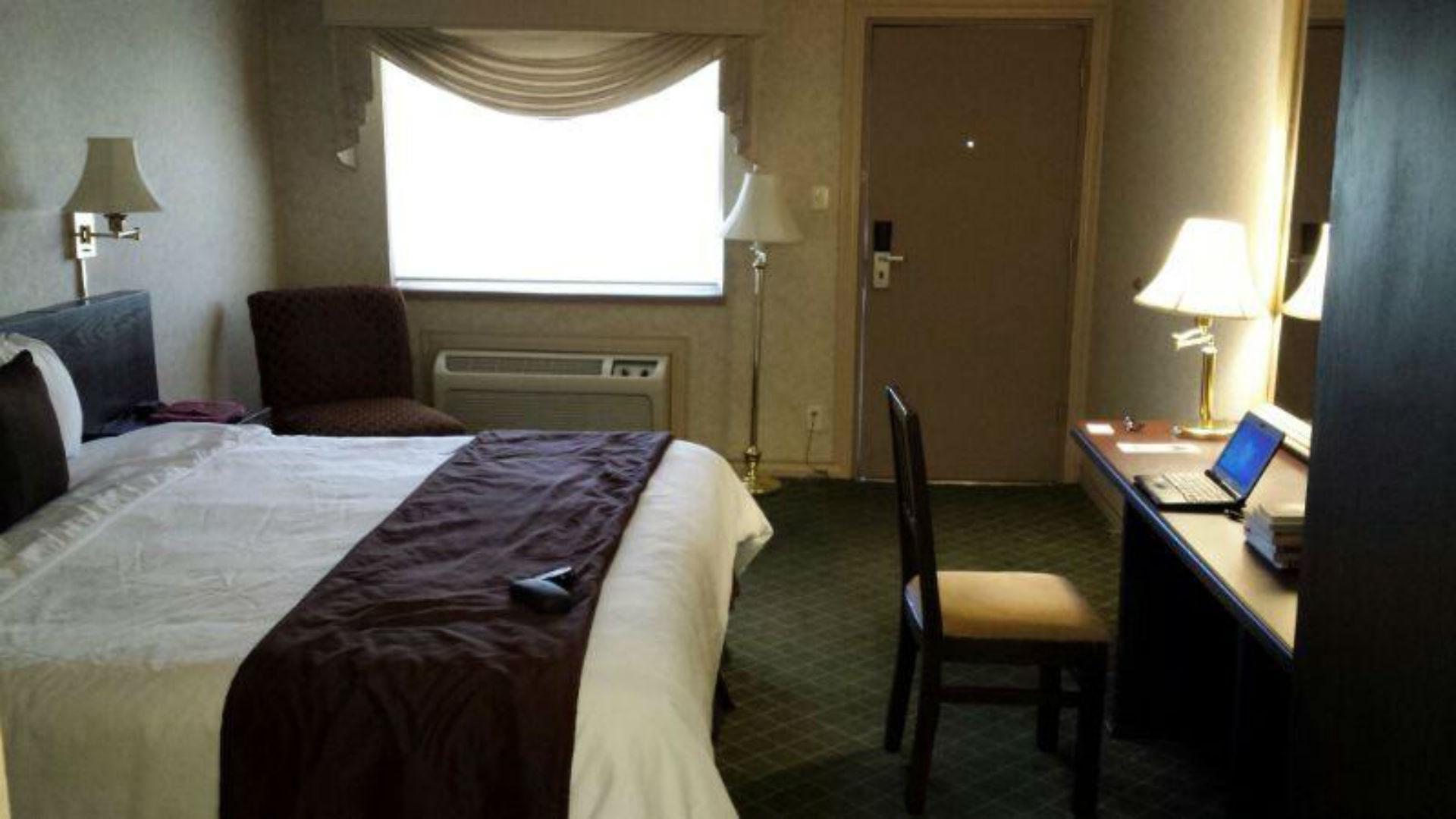 Gamma Ciudad Juarez Hotel Buitenkant foto A typical room at the hotel